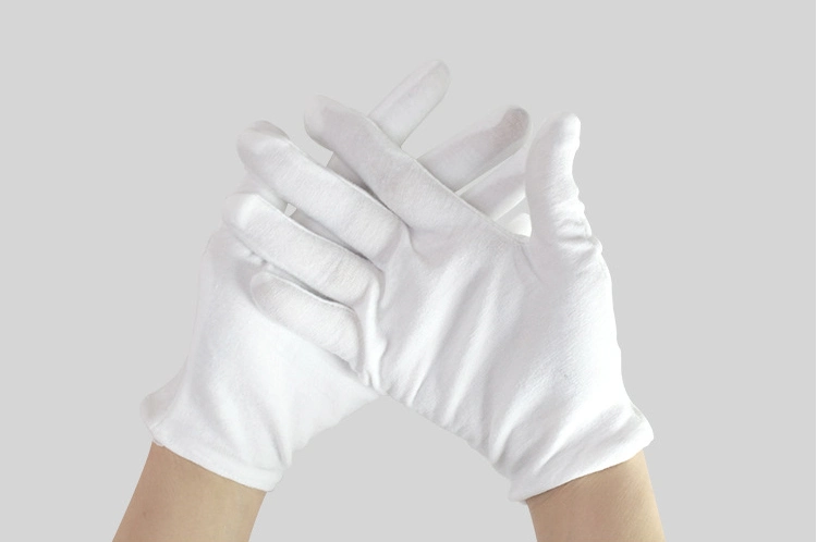 Latex Examination Gloves/Disposable Gloves Nitrile Medical Consumable